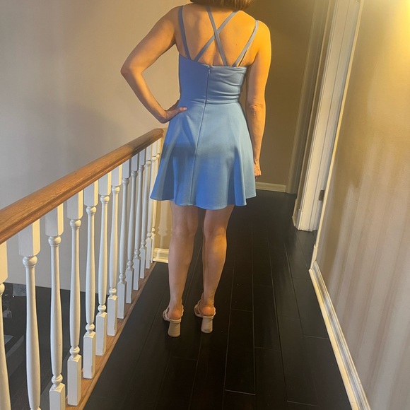 Gorgeous new French connection dress - Picture 2 of 8